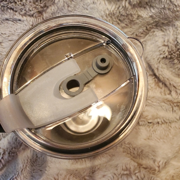 Marvel Deadpool Stainless Steel Tumbler W/ Handle 40 Oz Merc W/ A Mouth Since 91 - Picture 4 of 5